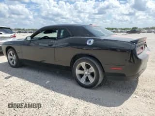 ✅ 2018 Dodge Challenger SXT Plus • VIN: 2C3CDZAG2JH325302 • Lot: 70904764. Wystawiony na Copart z przebiegiem 71 681 mil. Bezpłatny archiwum sprzedaży aukcyjnych z USA i szczegółowy raport historii pojazdu na DreamBid. Zdjęcie 2.