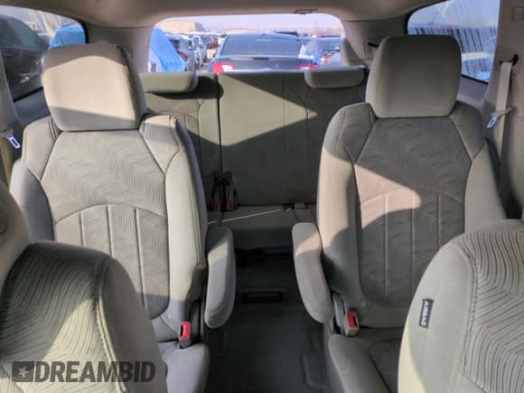 ✅ 2013 Buick Enclave Convenience • VIN: 5GAKVBKD1DJ129386 • Lot: 82415844. Wystawiony na Copart z przebiegiem 33 538 mil. Bezpłatny archiwum sprzedaży aukcyjnych z USA i szczegółowy raport historii pojazdu na DreamBid. Zdjęcie 10.