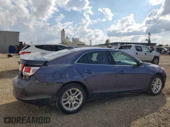 2015 Chevrolet Malibu LT with VIN 1G11C5SL6FF317604, listed as a Copart auction lot 80408425 with 50,752 mi miles and Salvage title. Bid and sale history available at DreamBid. Image 3.