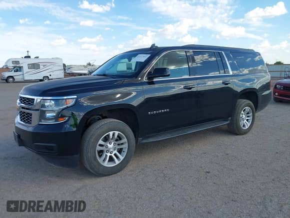 2017 Chevrolet Suburban LT с VIN 1GNSKHKC2HR186647, выставлен на аукционе IAAI как лот 43317641 с пробегом 150 840 миль миль и . История ставок и продаж доступна на DreamBid. Изображение 17.