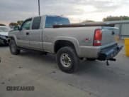 ✅ 2006 Chevrolet Silverado 2500HD LT2 • VIN: 1GCHK29D06E185922 • Лот: 81599505. Опубликован ранее на Copart с пробегом Не указан. Бесплатный доступ к архиву аукционных продаж из США и подробный отчёт об истории автомобиля на DreamBid. Изображение 2.