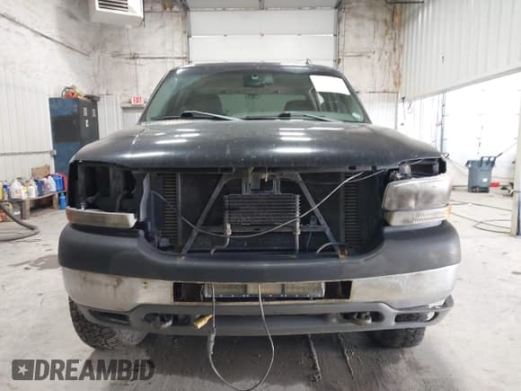 ✅ 2002 GMC Sierra 2500HD SLE • VIN: 1GTHK23152F167693 • Lot: 43241499. Listed on IAAI with Not provided. Free auction sales archive from the USA and detailed vehicle history report at DreamBid. Image 11.