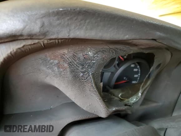 ✅ 2020 Chevrolet Silverado 1500 Custom Trail Boss • VIN: 3GCPYCEF5LG151230 • Lot: 69641974. Wystawiony na Copart z przebiegiem Nie podano. Bezpłatny archiwum sprzedaży aukcyjnych z USA i szczegółowy raport historii pojazdu na DreamBid. Zdjęcie 9.