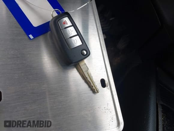 ✅ 2020 Nissan Rogue SV • VIN: JN8AT2MT8LW000944 • Lot: 42906125. Wystawiony na IAAI z przebiegiem 139 674 mil. Bezpłatny archiwum sprzedaży aukcyjnych z USA i szczegółowy raport historii pojazdu na DreamBid. Zdjęcie 11.