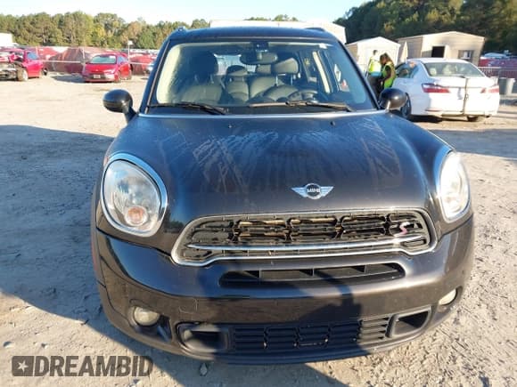 ✅ 2015 MINI Countryman S • VIN: WMWZC3C57FWP52756 • Lot: 43336401. Wystawiony na IAAI z przebiegiem 118 335 mil. Bezpłatny archiwum sprzedaży aukcyjnych z USA i szczegółowy raport historii pojazdu na DreamBid. Zdjęcie 6.