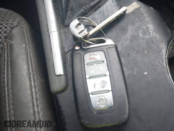 2011 Hyundai Sonata Limited с VIN 5NPEC4AC4BH129023, выставлен на аукционе IAAI как лот 43632415 с пробегом 134 516 миль миль и . История ставок и продаж доступна на DreamBid. Изображение 11.