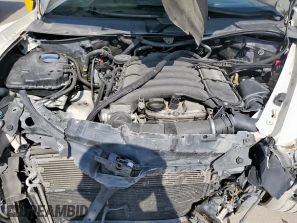 ✅ 2004 Porsche Cayenne • VIN: WP1AA29P54LA23001 • Лот: 71788385. Опубликован ранее на Copart с пробегом Не указан. Бесплатный доступ к архиву аукционных продаж из США и подробный отчёт об истории автомобиля на DreamBid. Изображение 12.