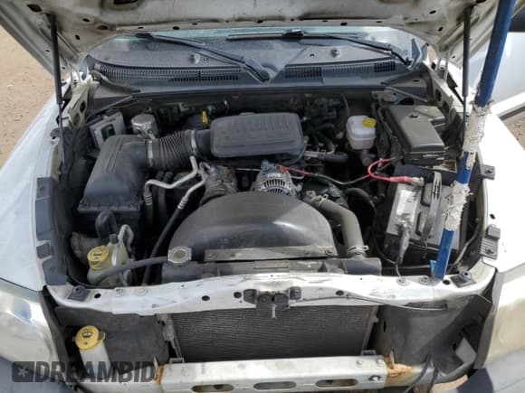 ✅ 2006 Dodge Dakota ST • VIN: 1D7HW28K16S716458 • Lot: 70981125. Wystawiony na Copart z przebiegiem 261 229 mil. Bezpłatny archiwum sprzedaży aukcyjnych z USA i szczegółowy raport historii pojazdu na DreamBid. Zdjęcie 11.