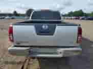 2011 Nissan Frontier SV z VIN 1N6AD0CU6BC401168, wystawiony jako Copart lot #58745435 z przebiegiem 197 918 mil mil oraz Szkoda całkowita • Salvage title. Historia ofert i sprzedaży dostępna na DreamBid. Obrazek 6.