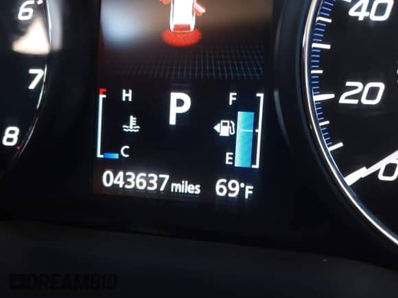 2019 Mitsubishi Outlander ES с VIN JA4AZ3A35KJ002287, выставлен на аукционе IAAI как лот 42815580 с пробегом 43 637 миль миль и . История ставок и продаж доступна на DreamBid. Изображение 14.