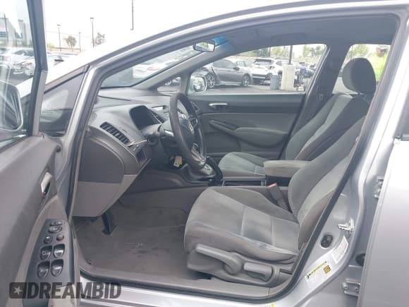 ✅ 2011 Honda Civic GX • VIN: 19XFA4F57BE000010 • Lot: 42195194. Listed on IAAI with 174,501 mi. Free auction sales archive from the USA and detailed vehicle history report at DreamBid. Image 5.