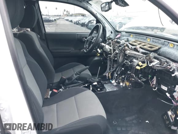 ✅ 2023 Toyota Tacoma TRD Off Road • VIN: 3TMCZ5AN7PM654043 • Лот: 43731444. Опубликован ранее на IAAI с пробегом Не указан. Бесплатный доступ к архиву аукционных продаж из США и подробный отчёт об истории автомобиля на DreamBid. Изображение 5.