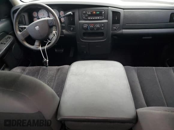 ✅ 2004 Dodge 1500 ST • VIN: 1D7HA16NX4J157615 • Лот: 75423784. Опубликован ранее на Copart с пробегом 103 765 миль. Бесплатный доступ к архиву аукционных продаж из США и подробный отчёт об истории автомобиля на DreamBid. Изображение 8.