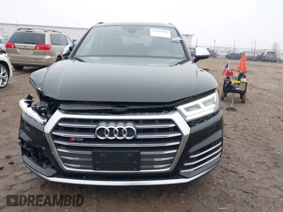 ✅ 2019 Audi SQ5 Premium Plus • VIN: WA1B4AFY8K2001737 • Lot: 41494829. Listed on IAAI with 47,569 mi. Free auction sales archive from the USA and detailed vehicle history report at DreamBid. Image 13.