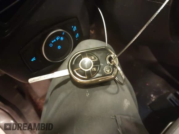 ✅ 2018 Ford Escape S • VIN: 1FMCU0F77JUA53676 • Lot: 43571750. Listed on IAAI with 93,273 mi. Free auction sales archive from the USA and detailed vehicle history report at DreamBid. Image 11.