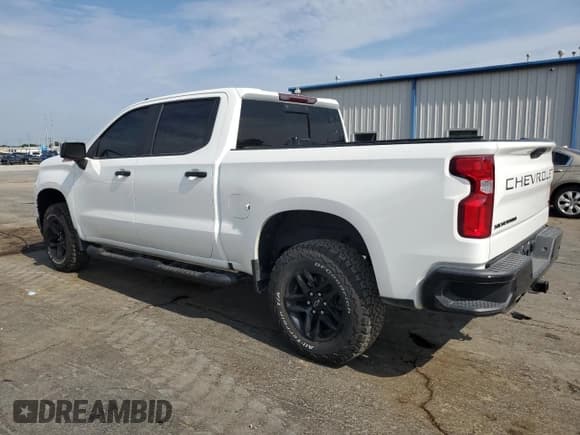 ✅ 2021 Chevrolet Silverado 1500 • VIN: 0K0160956416 • Лот: 65924264. Опубликован ранее на Copart с пробегом 62 745 миль. Бесплатный доступ к архиву аукционных продаж из США и подробный отчёт об истории автомобиля на DreamBid. Изображение 2.