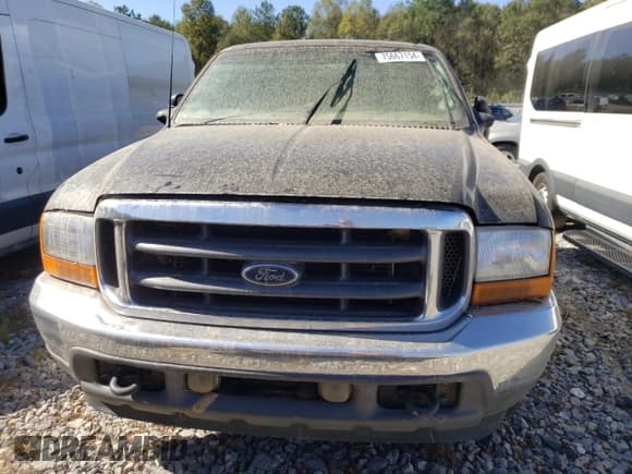 ✅ 2001 Ford F-250 XL • VIN: 3FTNW20F01MA75204 • Lot: 75667154. Wystawiony na Copart z przebiegiem Nie podano. Bezpłatny archiwum sprzedaży aukcyjnych z USA i szczegółowy raport historii pojazdu na DreamBid. Zdjęcie 5.