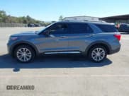 ✅ 2022 Ford Explorer Limited • VIN: 1FMSK8FH2NGB07625 • Lot: 43170619. Wystawiony na IAAI z przebiegiem 70 245 mil. Bezpłatny archiwum sprzedaży aukcyjnych z USA i szczegółowy raport historii pojazdu na DreamBid. Zdjęcie 14.