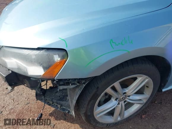 ✅ 2013 Volkswagen Passat SE • VIN: 1VWBN7A36DC045523 • Lot: 41902137. Listed on IAAI with 134,824 mi. Free auction sales archive from the USA and detailed vehicle history report at DreamBid. Image 15.