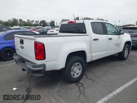✅ 2018 Chevrolet Colorado 2WD Work Truck • VIN: 1GCGSBEA9J1315770 • Lot: 42724637. Wystawiony na IAAI z przebiegiem 49 734 mil. Bezpłatny archiwum sprzedaży aukcyjnych z USA i szczegółowy raport historii pojazdu na DreamBid. Zdjęcie 4.