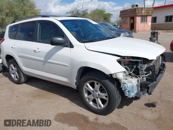 ✅ 2011 Toyota RAV4 • VIN: JTMZK4DV2B5027558 • Лот: 43210819. Опубликован ранее на IAAI с пробегом 115 819 миль. Бесплатный доступ к архиву аукционных продаж из США и подробный отчёт об истории автомобиля на DreamBid. Изображение 1.