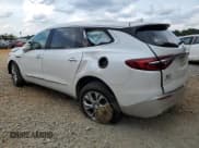 ✅ 2018 Buick Enclave Avenir • VIN: 5GAERDKW1JJ191445 • Лот: 60441535. Опубликован ранее на Copart с пробегом 142 845 миль. Бесплатный доступ к архиву аукционных продаж из США и подробный отчёт об истории автомобиля на DreamBid. Изображение 2.