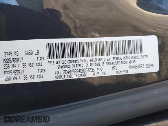 ✅ 2012 Volkswagen Routan SE • VIN: 2C4RVABG4CR354235 • Lot: 43358254. Listed on IAAI with Not provided. Free auction sales archive from the USA and detailed vehicle history report at DreamBid. Image 9.