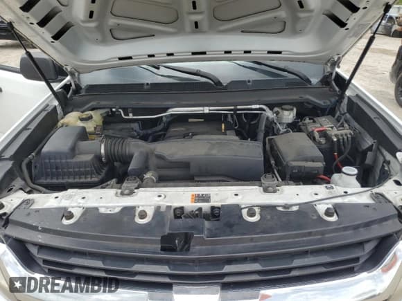 ✅ 2018 Chevrolet Colorado 2WD Work Truck • VIN: 1GCHSBEAXJ1227489 • Лот: 65646504. Опубликован ранее на Copart с пробегом 115 187 миль. Бесплатный доступ к архиву аукционных продаж из США и подробный отчёт об истории автомобиля на DreamBid. Изображение 12.