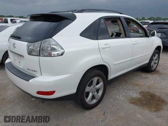 ✅ 2004 Lexus RX 330 • VIN: JTJHA31U440042189 • Lot: 42527620. Listed on IAAI with 196,549 mi. Free auction sales archive from the USA and detailed vehicle history report at DreamBid. Image 4.