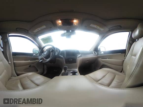 2016 Jeep Grand Cherokee Limited 75th Anniversary с VIN 1C4RJFBG7GC418453, выставлен на аукционе IAAI как лот 41546181 с пробегом 167 785 миль миль и . История ставок и продаж доступна на DreamBid. Изображение 18.