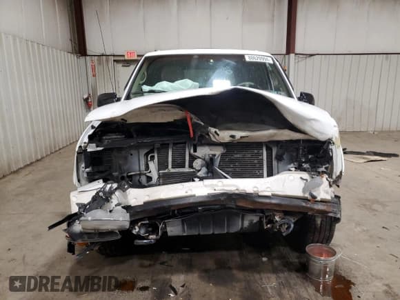 ✅ 2000 Cadillac Escalade • VIN: 1GYEK63R0YR185780 • Lot: 80620994. Listed on Copart with 16,717 mi. Free auction sales archive from the USA and detailed vehicle history report at DreamBid. Image 5.