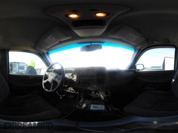 ✅ 2005 GMC Sierra 1500 SLT • VIN: 2GTEK13T651224641 • Лот: 43649654. Опубликован ранее на IAAI с пробегом 232 970 миль. Бесплатный доступ к архиву аукционных продаж из США и подробный отчёт об истории автомобиля на DreamBid. Изображение 19.