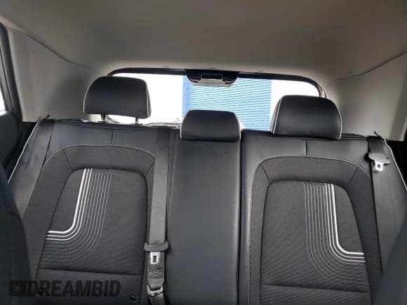 ✅ 2024 Hyundai Venue SEL • VIN: KMHRC8A38RU331853 • Lot: 43461395. Listed on Copart with 10,967 mi. Free auction sales archive from the USA and detailed vehicle history report at DreamBid. Image 10.