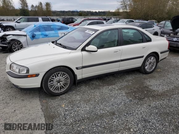 ✅ 2001 Volvo S80 • VIN: YV1TS94D511195723 • Лот: 73436734. Опубликован ранее на Copart с пробегом 158 360 миль. Бесплатный доступ к архиву аукционных продаж из США и подробный отчёт об истории автомобиля на DreamBid. Изображение 1.
