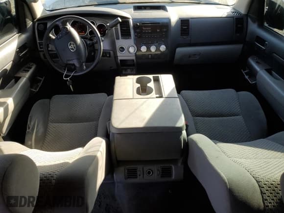 ✅ 2011 Toyota Tundra • VIN: 5TFDY5F17BX163939 • Lot: 81766135. Listed on Copart with 137,320 mi. Free auction sales archive from the USA and detailed vehicle history report at DreamBid. Image 8.