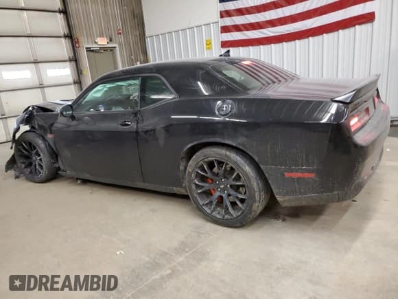 ✅ 2019 Dodge Challenger R/T • VIN: 2C3CDZBTXKH587310 • Lot: 47741414. Wystawiony na Copart z przebiegiem 41 065 mil. Bezpłatny archiwum sprzedaży aukcyjnych z USA i szczegółowy raport historii pojazdu na DreamBid. Zdjęcie 2.