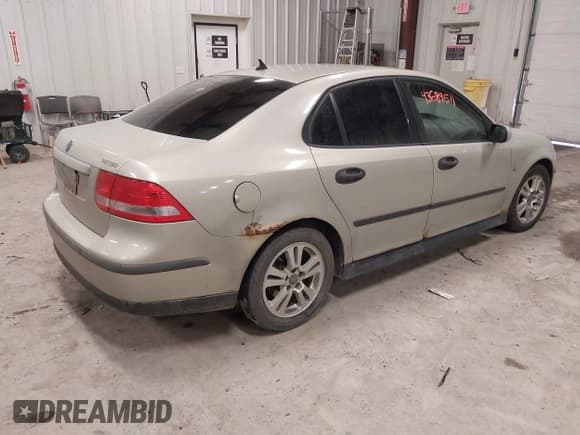 ✅ 2005 Saab 9-3 Linear • VIN: YS3FB49S151051971 • Лот: 43689511. Опубликован ранее на IAAI с пробегом 223 265 миль. Бесплатный доступ к архиву аукционных продаж из США и подробный отчёт об истории автомобиля на DreamBid. Изображение 4.