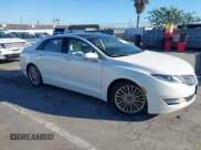 ✅ 2013 Lincoln MKZ Hybrid • VIN: 3LN6L2LU8DR816872 • Lot: 43472136. Wystawiony na IAAI z przebiegiem 63 839 mil. Bezpłatny archiwum sprzedaży aukcyjnych z USA i szczegółowy raport historii pojazdu na DreamBid. Zdjęcie 1.