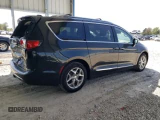 ✅ 2017 Chrysler Pacifica Limited • VIN: 2C4RC1GG2HR533606 • Lot: 84365435. Wystawiony na Copart z przebiegiem 133 922 mil. Bezpłatny archiwum sprzedaży aukcyjnych z USA i szczegółowy raport historii pojazdu na DreamBid. Zdjęcie 3.