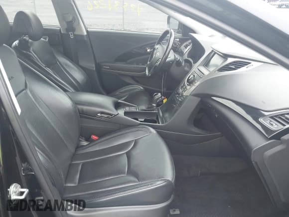 ✅ 2013 Hyundai Azera • VIN: KMHFH4JG5DA328645 • Лот: 42531226. Опубликован ранее на IAAI с пробегом 82 403 миль. Бесплатный доступ к архиву аукционных продаж из США и подробный отчёт об истории автомобиля на DreamBid. Изображение 5.