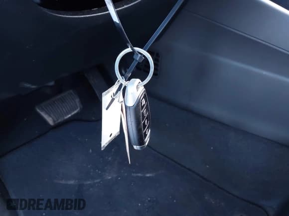 ✅ 2022 Hyundai Venue Limited • VIN: KMHRC8A36NU133802 • Lot: 41496145. Listed on IAAI with 15,536 mi. Free auction sales archive from the USA and detailed vehicle history report at DreamBid. Image 11.