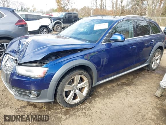 ✅ 2015 Audi allroad A4 Premium Plus • VIN: WA1UFAFL2FA026622 • Лот: 43687546. Опубликован ранее на IAAI с пробегом 42 294 миль. Бесплатный доступ к архиву аукционных продаж из США и подробный отчёт об истории автомобиля на DreamBid. Изображение 2.