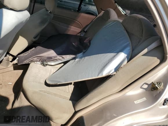 ✅ 1999 Ford Escort SE • VIN: 1FAFP13P7XW177713 • Lot: 70439304. Listed on Copart with 125,781 mi. Free auction sales archive from the USA and detailed vehicle history report at DreamBid. Image 10.