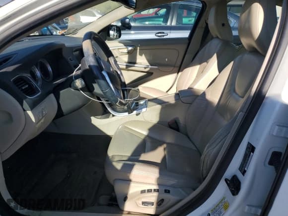 ✅ 2012 Volvo S60 T6 • VIN: YV1902FH4C2028046 • Лот: 69566345. Опубликован ранее на Copart с пробегом 165 328 миль. Бесплатный доступ к архиву аукционных продаж из США и подробный отчёт об истории автомобиля на DreamBid. Изображение 7.