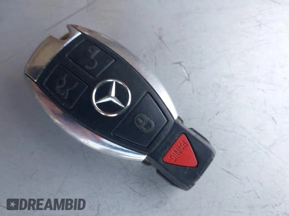 ✅ 2010 Mercedes-Benz GL 450 • VIN: 4JGBF7BE1AA583341 • Лот: 43220854. Опубликован ранее на IAAI с пробегом 200 284 миль. Бесплатный доступ к архиву аукционных продаж из США и подробный отчёт об истории автомобиля на DreamBid. Изображение 11.