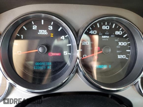 ✅ 2010 Chevrolet Silverado 2500HD • VIN: 1GC4KVB6XAF117464 • Лот: 46547615. Опубликован ранее на Copart с пробегом 133 929 миль. Бесплатный доступ к архиву аукционных продаж из США и подробный отчёт об истории автомобиля на DreamBid. Изображение 9.