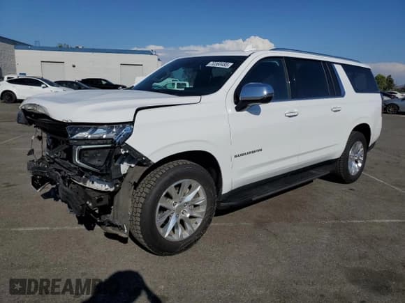 ✅ 2023 Chevrolet Suburban Premier • VIN: 1GNSCFKD2PR449843 • Lot: 70360485. Wystawiony na Copart z przebiegiem 46 506 mil. Bezpłatny archiwum sprzedaży aukcyjnych z USA i szczegółowy raport historii pojazdu na DreamBid. Zdjęcie 1.