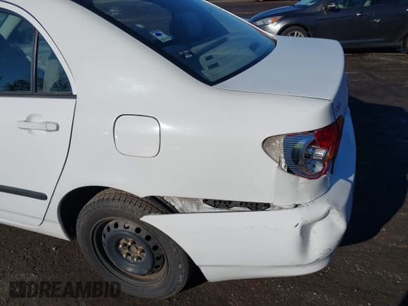 ✅ 2004 Toyota Corolla CE • VIN: 2T1BR32E24C316973 • Lot: 43836179. Listed on IAAI with Not provided. Free auction sales archive from the USA and detailed vehicle history report at DreamBid. Image 6.