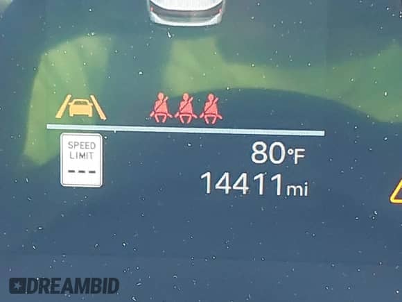 2024 Hyundai Sonata SEL z VIN KMHL64JA1RA411582, wystawiony jako IAAI lot #43092557 z przebiegiem 14 411 mil mil oraz . Historia ofert i sprzedaży dostępna na DreamBid. Obrazek 15.