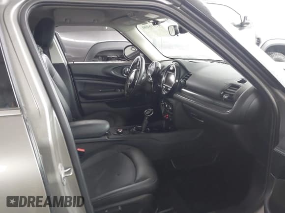 ✅ 2017 MINI Clubman Cooper • VIN: WMWLN5C58H2E32631 • Лот: 41916490. Опубликован ранее на IAAI с пробегом 66 533 миль. Бесплатный доступ к архиву аукционных продаж из США и подробный отчёт об истории автомобиля на DreamBid. Изображение 5.